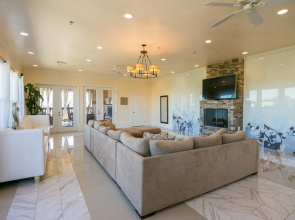 Carondelet Street Modern Suites