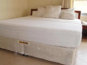Viva Villa Hotel