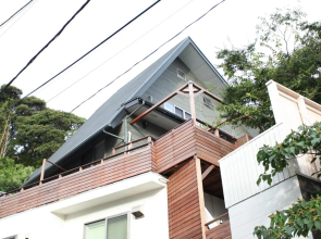 GLOCE 葉山 サーファーズログハウス l HAYAMA Surfers Log house