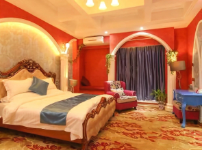 Xiaoe Smart Themed Apartment