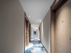 Echarm Hotel (Sanya Qianguqing Scenic Area Hailü Duty Free City)