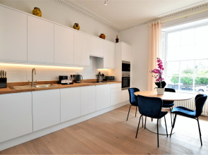 Your Apartment Frederick Place - No.3