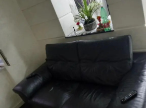 D10S House
