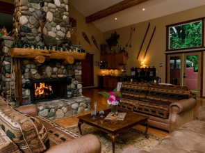 River Rock Inn