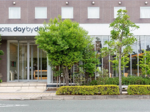 Hotel day by day