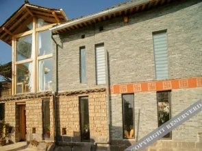 Xiangyu Yangguang Gallery Inn
