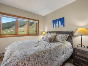 Fp300 Foxpine Inn 2 Bedroom Condo