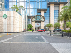The Celavie Serviced Apartment Landmark
