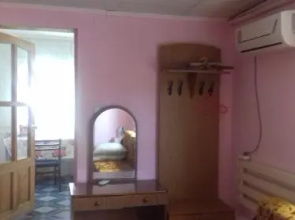 Guesthouse On Svobody 12