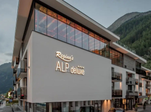Regina’s Alp Deluxe