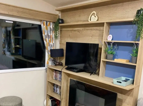 Lovely 2-bed Chalet in Prestatyn