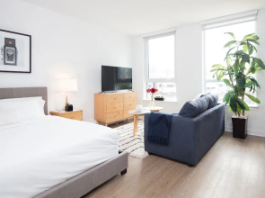 WhyHotel 1st & K