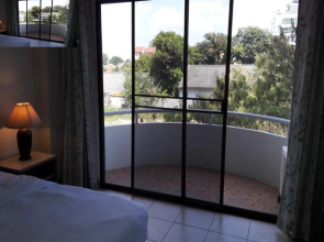 Garden Paradise Hotel & Serviced Apartment