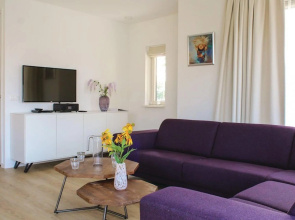 Villa in Friesland With Waterfront Jetty