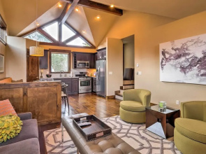 Frisco Condo w/ Rooftop Deck: Walk to Main St!