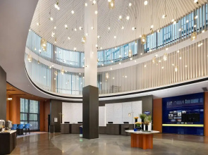 Hampton by Hilton