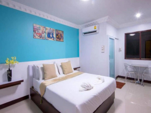 S1 City Hotel