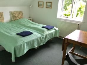 Apartment and Rooms Bed & Breakfast Mols