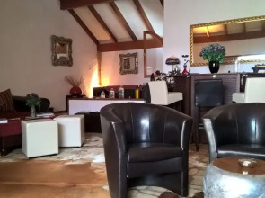 Birdcage Resort - Adult Only