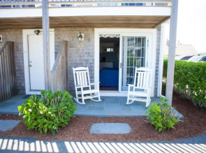 Beachside Village Resort