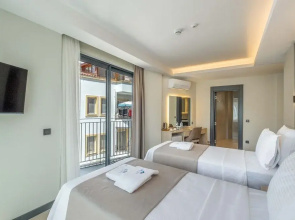 Seatown Hotel
