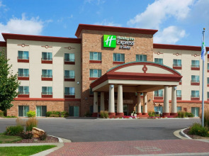 Holiday Inn Express Hotel & Suites Wausau by IHG