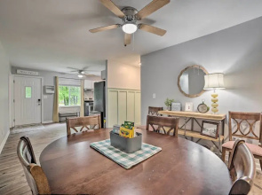 Vacation Rental In-between Houghton & Higgins Lake