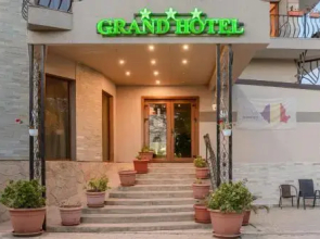 Hotel Grand
