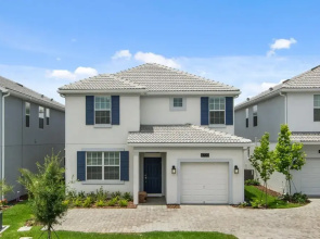 5Br 5Bath Pvt Home BBQ Pool 10min Disney 3077ft