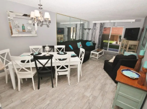 Sea Coast Condominium 115 Apartment 2
