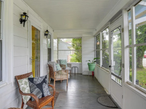 Charming Hampton Home ~ 7 Mi to Buckroe Beach!