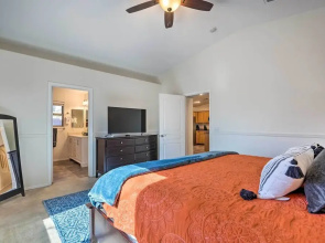 Avondale Home w/ Pool, 5 Mi to State Farm Stadium!
