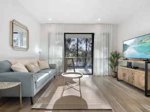 Stylish 1-bed Apartment With Rooftop Access