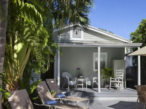 The Southernmost Inn - Adults Only