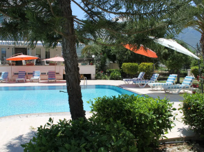 The Prince Inn Hotel & Villas