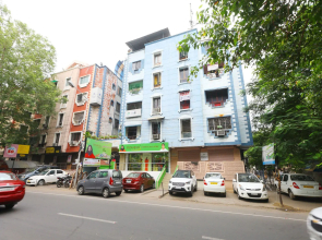 OYO 13297 Neha Residency