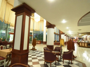 Welcome Plaza Hotel