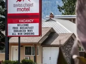 Swiss Chalet Motel