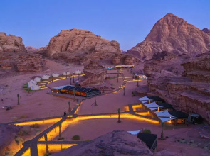 8 Days Wonders of Jordan