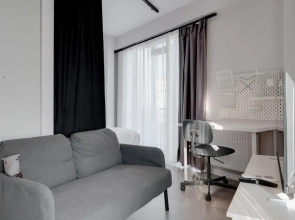 Central Flat Near Metrobus and Coast in Kadikoy