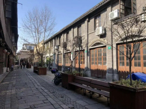 SKYBIRD Hotel (Shanghai International Resort - Chuansha Metro Station Store)