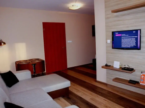 Club 218 Wellness Luxus Apartman