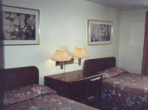 Scottish Inns & Suites