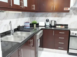 HAPPY SEASON I Amwaj apartment