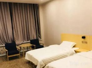 Chongxin Shangpin City Hotel