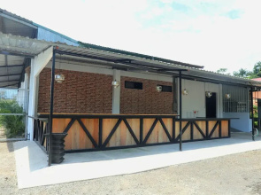 Asha Hostel