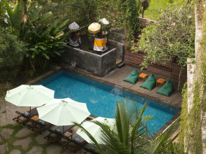 Grandmas Tuban Hotel