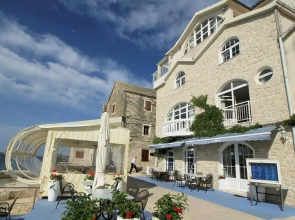 Aparthotel Marina