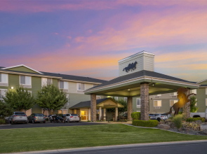 Best Western Bronco Inn
