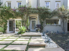 Villa Aileen - Contemporary Family Home